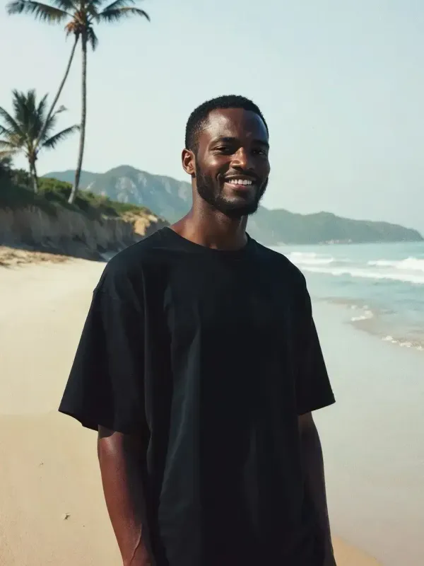 Prodotto Cosmic Drift T-Shirt Immagine